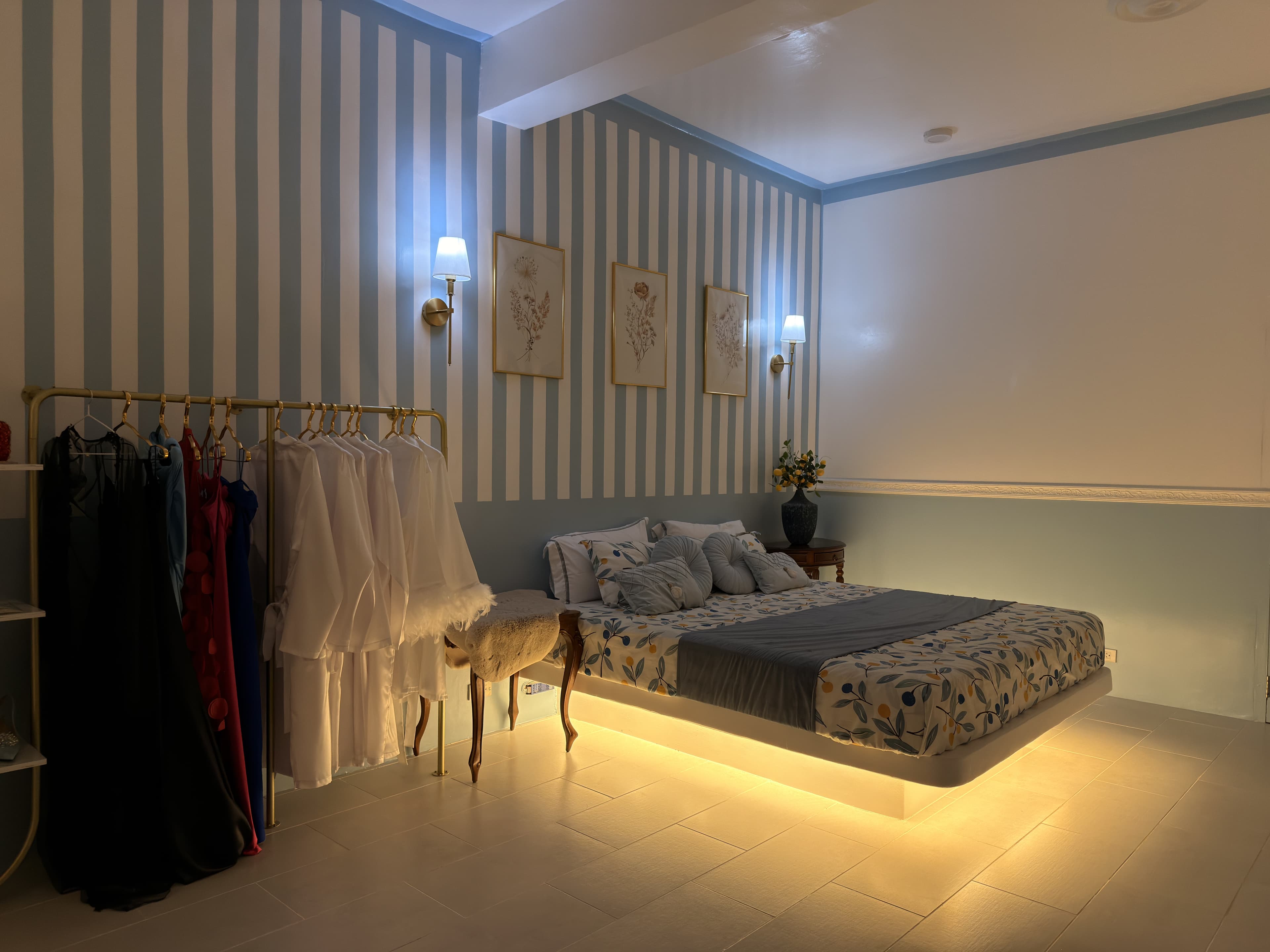 Private Pair Package — photo 1 of 7